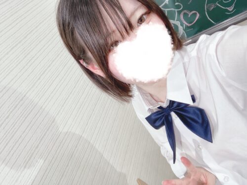 本日13時から出勤します！！ | 【いちごちゃん】 【いちごちゃん】 【いちごちゃん】 【いちごちゃん】 【いちごちゃん】(新橋JKプレイ)